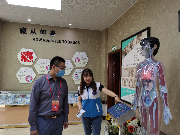 dde9782153450adc8293e362a4f7535.jpg