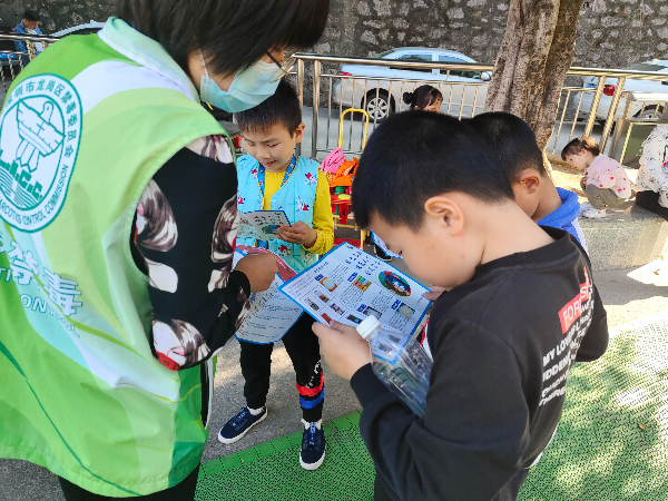 講解毒品知識.jpg